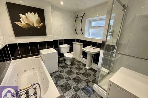 3 bedroom terraced house to rent, Kimberley Road, Six Bells, Abertillery