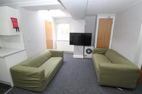 7 bedroom house to rent, Rhymney Terrace, Cardiff CF24