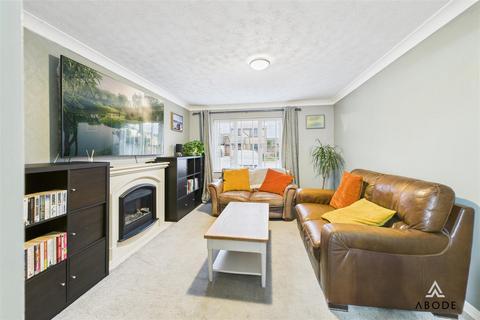 3 bedroom detached house for sale, The Belfry, Burton-on-Trent DE13
