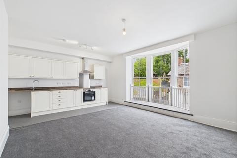 2 bedroom flat for sale, Flat B, 22 Brecon Road, Abergavenny, NP7 5UG