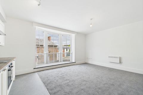 2 bedroom flat for sale, Flat B, 22 Brecon Road, Abergavenny, NP7 5UG