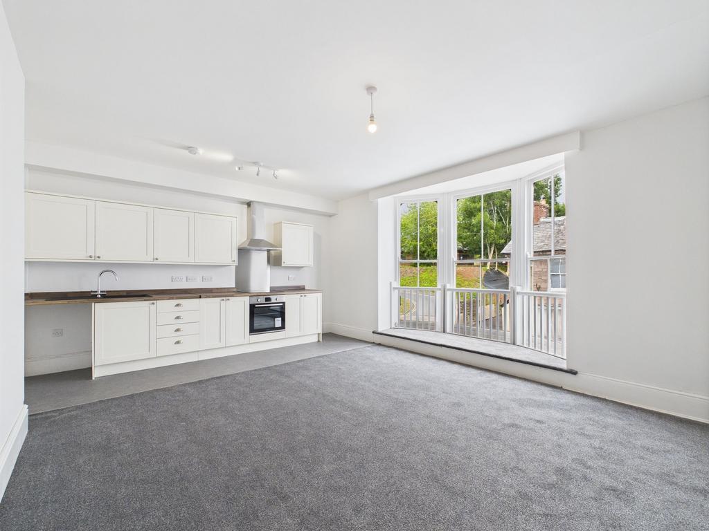 Living Room/Kitchen