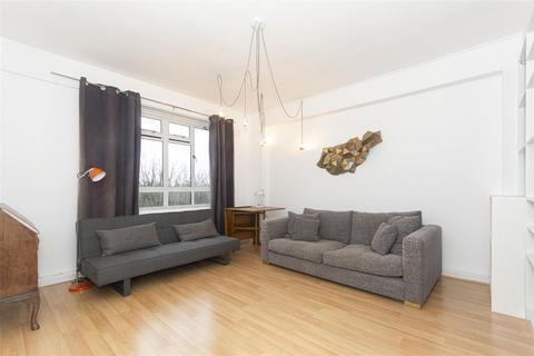 2 bedroom flat to rent, Rawson Street, Battersea SW11