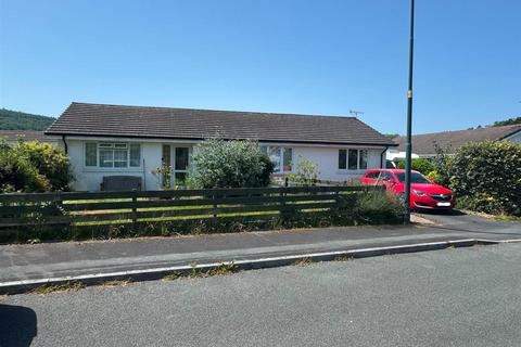 4 bedroom detached bungalow for sale, Ger Y Llan, Penrhyncoch, Aberystwyth