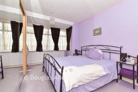 3 bedroom terraced house for sale, Woodend Road, Walthamstow