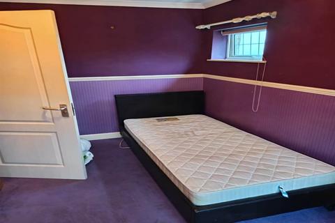 1 bedroom in a house share to rent - Cock Road, Kingswood, Bristol