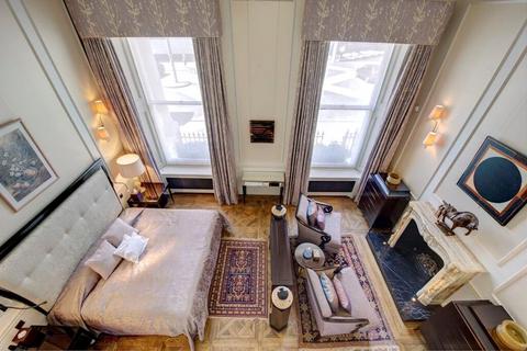 5 bedroom apartment to rent, Princes Gate, London, SW7