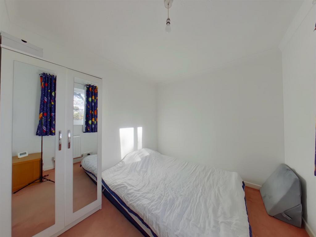 Bed 3