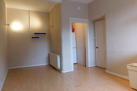 2 bedroom flat to rent, 68, Temple Park Crescent, Edinburgh, EH11 1JA