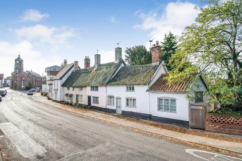 3 bedroom end of terrace house for sale, Lambseth Street, Eye, Diss