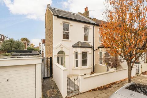 3 bedroom end of terrace house for sale, Chesham Terrace, London W13