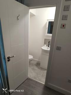 Studio to rent, Flat 2, London W10