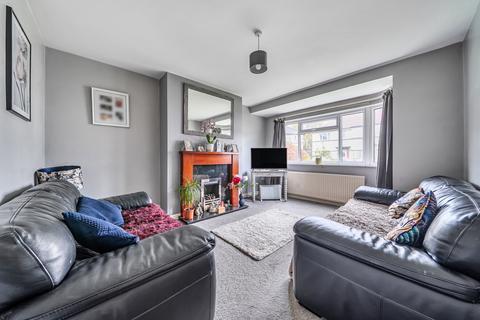 undefined, Redesdale Gardens, Leeds, West Yorkshire, LS16