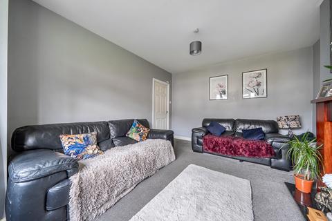 undefined, Redesdale Gardens, Leeds, West Yorkshire, LS16
