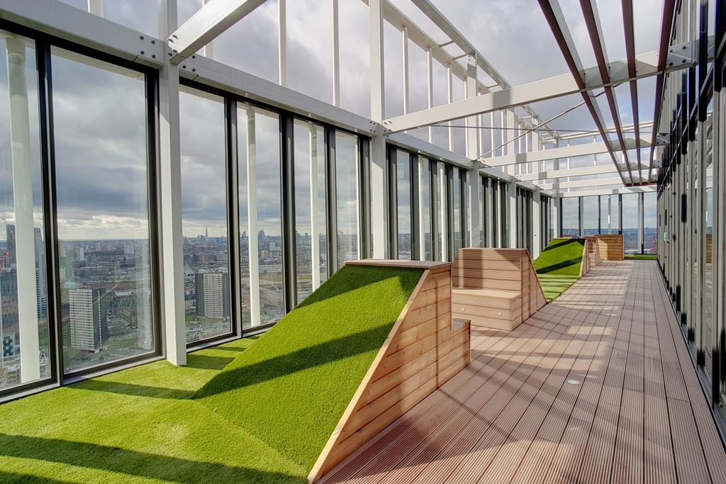 7 Roof Terrace 3