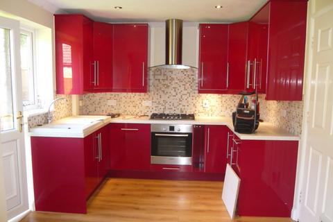 3 bedroom detached house to rent, Dickens Drive, Melton Mowbray LE13