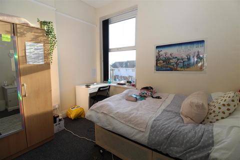 undefined, Pen Y Wain Road, Cardiff CF24