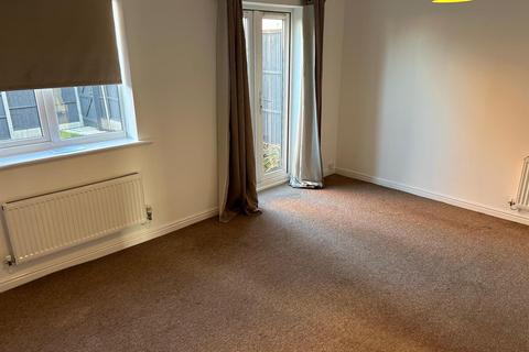 3 bedroom townhouse to rent, The Maltings, Hamilton, Leicester