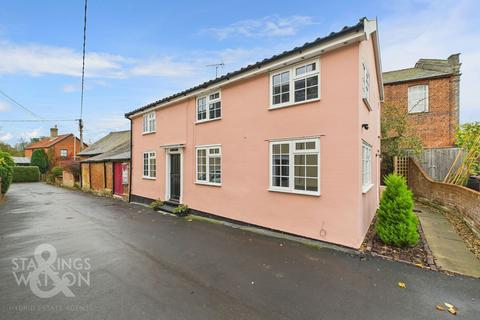 undefined, Dove Lane, Eye