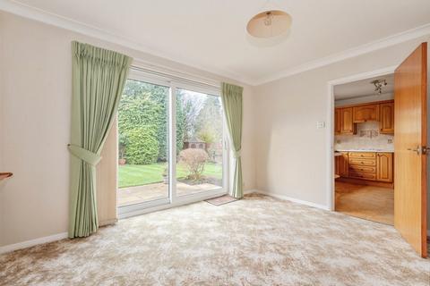 4 bedroom detached house for sale, Norbury Way, Leatherhead KT23
