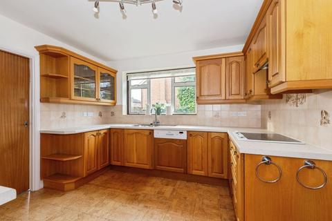 4 bedroom detached house for sale, Norbury Way, Leatherhead KT23