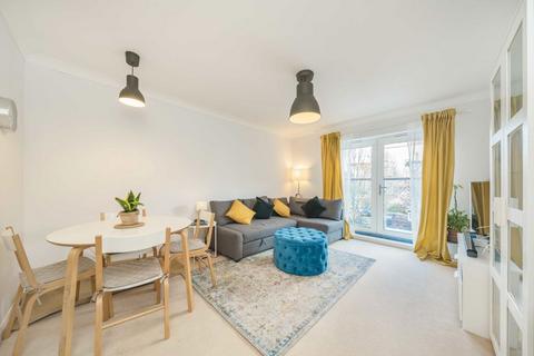 undefined, Southcott Road, Teddington TW11