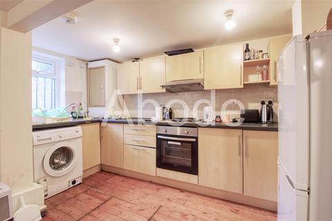 undefined, Royal Park Avenue, Hyde Park, Leeds