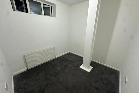 1 bedroom in a house share to rent, Shepherds Lane, Hackney, London