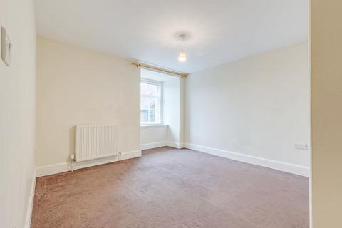 undefined, Rhys Court, Perth PH2