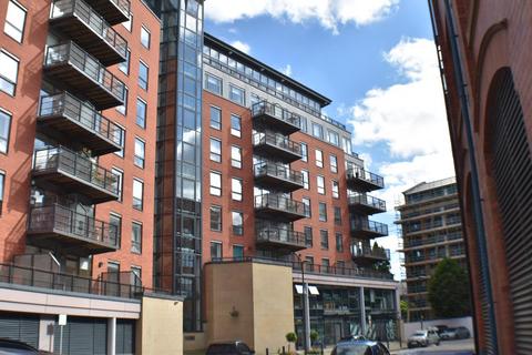 2 bedroom flat to rent, The Quays, Concordia Street, Leeds