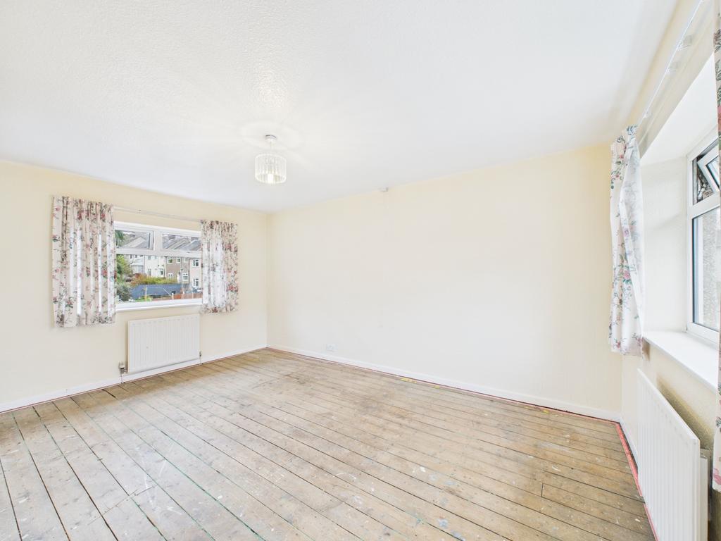 Main Double Bedroom