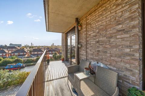 3 bedroom apartment for sale, Waterfront Heights, 152a Mount Pleasant, Wembley, HA0
