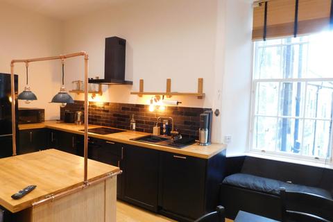 2 bedroom flat to rent, 13, Sciennes Road, Edinburgh, EH9 1LG