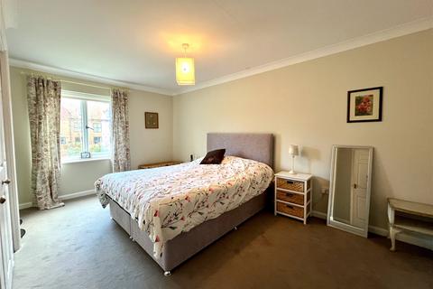 undefined, Ashley Gardens, Shalford, Guildford, Surrey, GU4