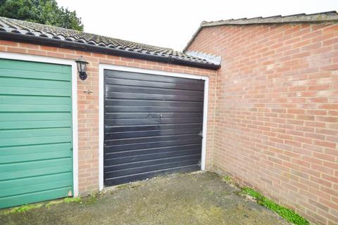undefined, Rixon Close, George Green, Slough, Berkshire, SL3