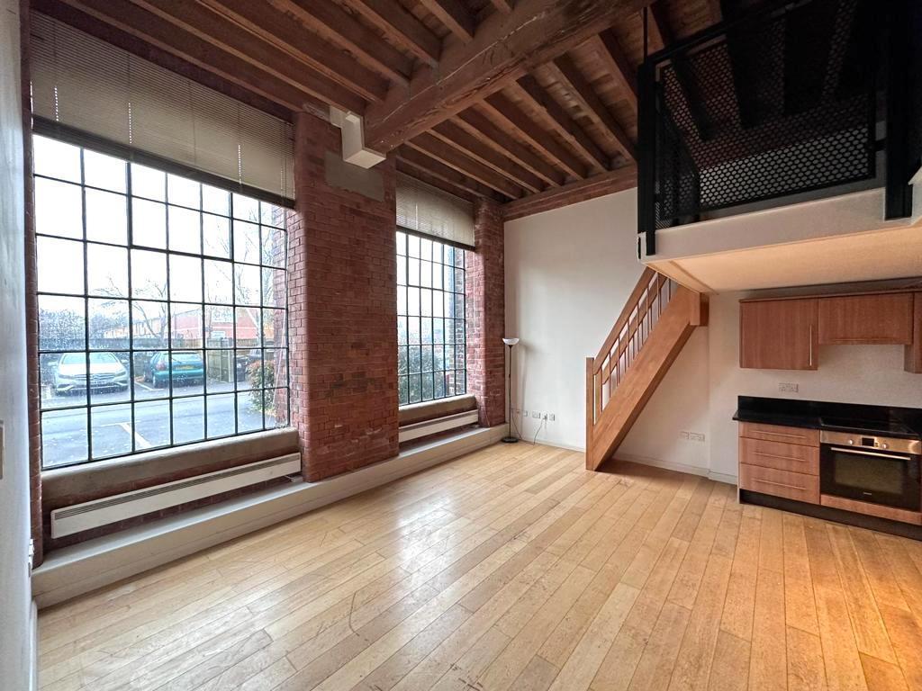 Living Room.jpg