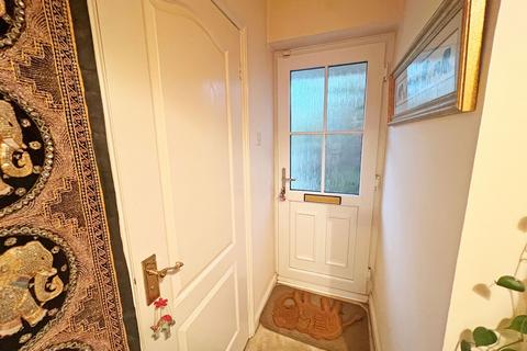 3 bedroom detached house for sale, Foxglove Road, Hamilton, Leicester, Leicestershire, LE5 1TD