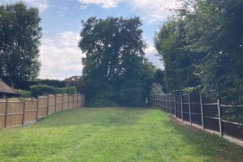 undefined, South Approach, Northwood, HA6