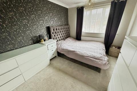 3 bedroom semi-detached house for sale, Toby Court, York YO32