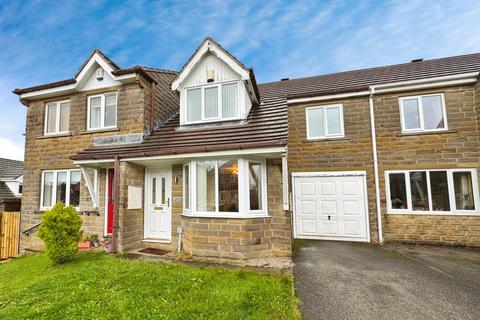 3 bedroom terraced house to rent, Hawthorne Way, Huddersfield HD8
