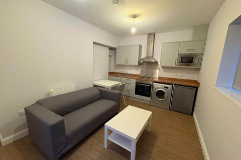1 bedroom flat to rent, Pontardulais Road, Gorseinon, , Swansea