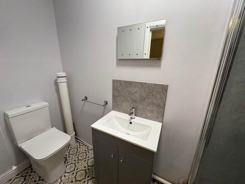 19 A Bathroom