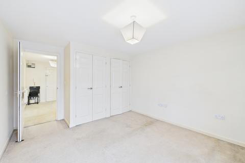 undefined, Elgin Mall, High Street, Stonehouse, GL10