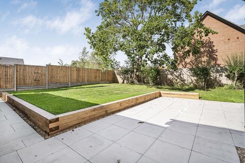 undefined, Shefford Road, Meppershall, Shefford, SG17