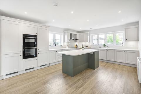 undefined, Shefford Road, Meppershall, Shefford, SG17