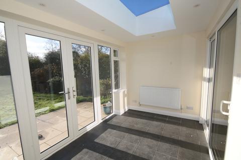 undefined, Mayford, Woking GU22
