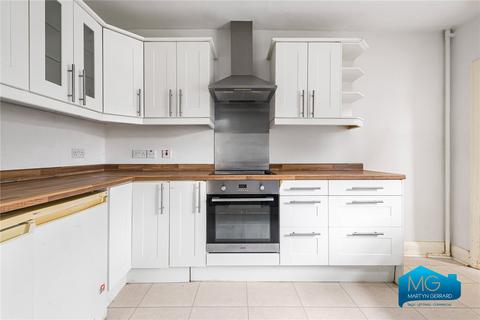 3 bedroom maisonette to rent, Long Lane, East Finchley, London, N2