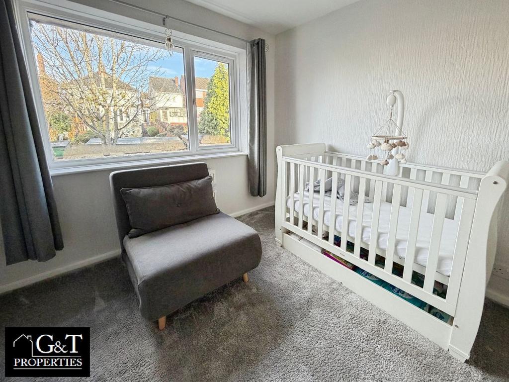 Second bedroom