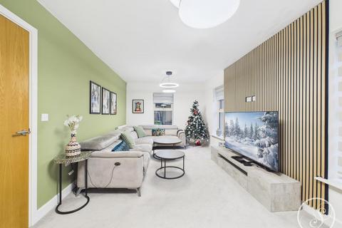 4 bedroom detached house for sale, Cardwell Road, Leeds