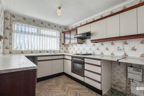 2 bedroom detached bungalow for sale, Westhill Park, Mansfield Woodhouse, NG19